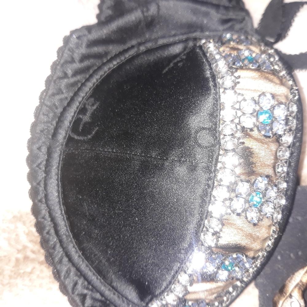 Rare Roberto Cavalli for Victoria's Secret luxury jeweled bra & panty thong set - Picture 2 of 7